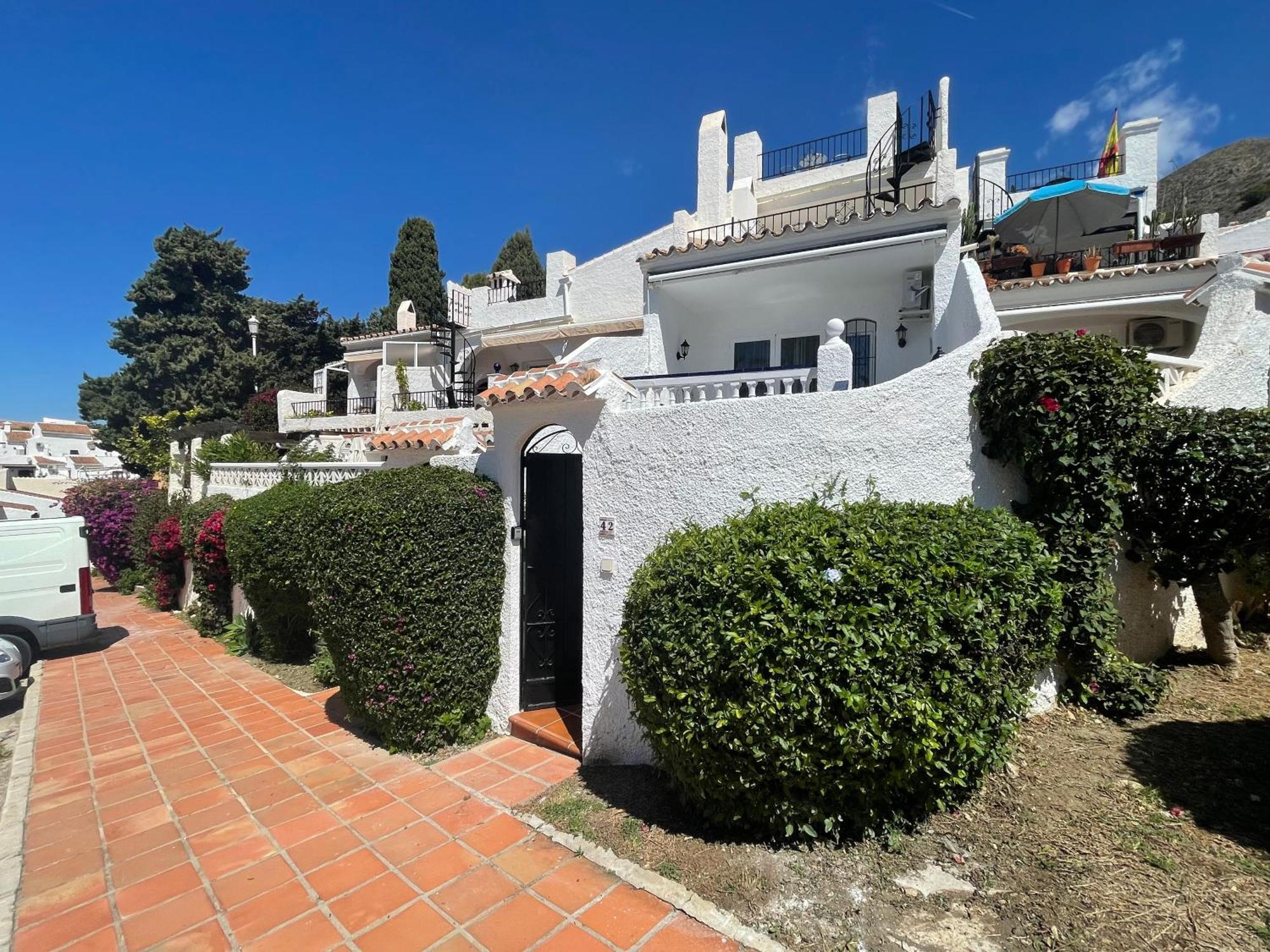 Apartamento Hibiscos, San Juan De Capistrano เนร์คา ภายนอก รูปภาพ