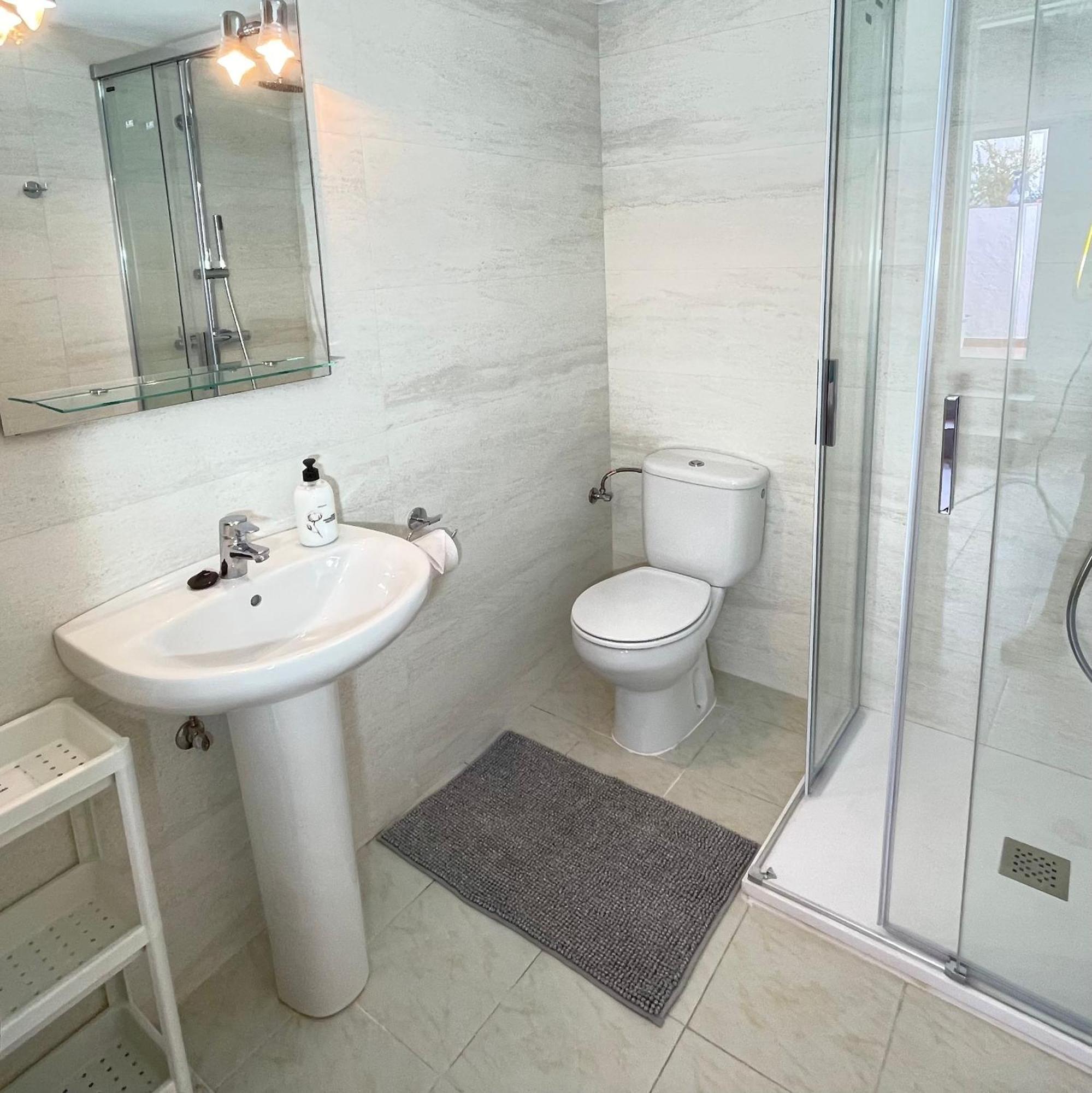 Apartamento Hibiscos, San Juan De Capistrano เนร์คา ภายนอก รูปภาพ