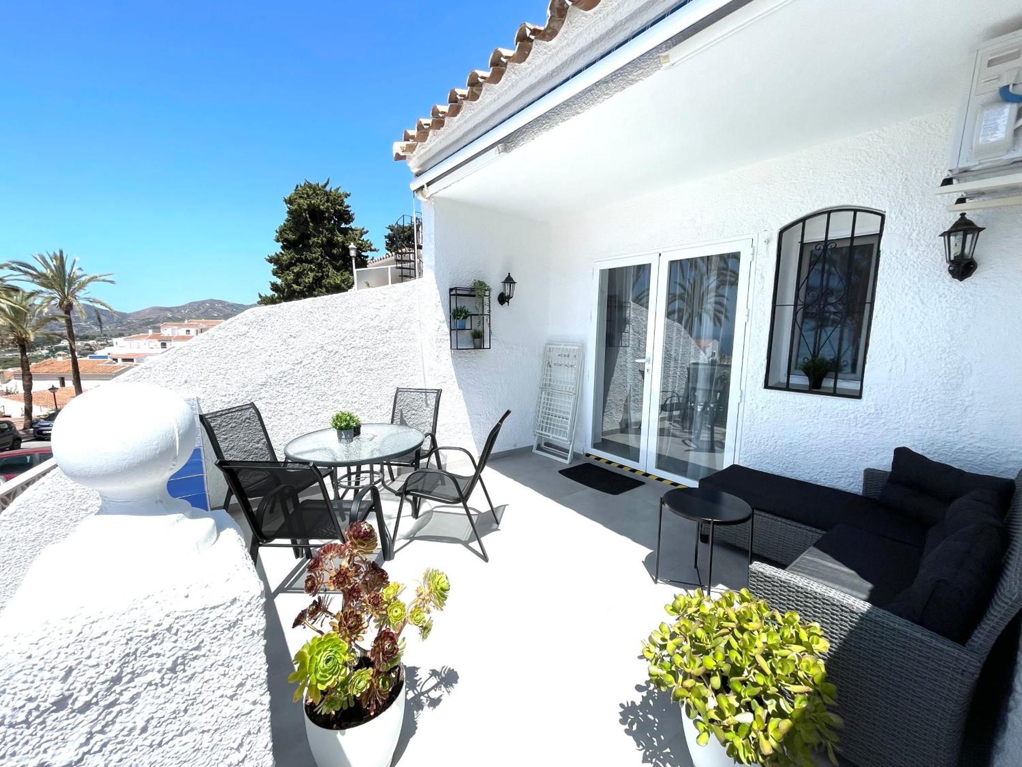 Apartamento Hibiscos, San Juan De Capistrano เนร์คา ภายนอก รูปภาพ